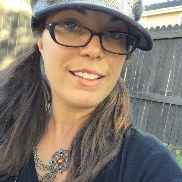 🌟Posh Ambassador🌟 - Picture 1 of 5